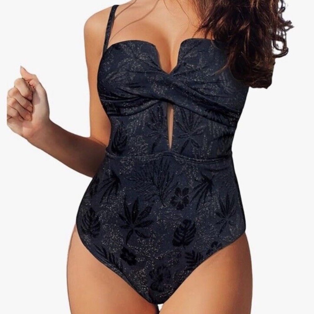 Cupshe Black Glitter Leaf One-Piece Swimsuit